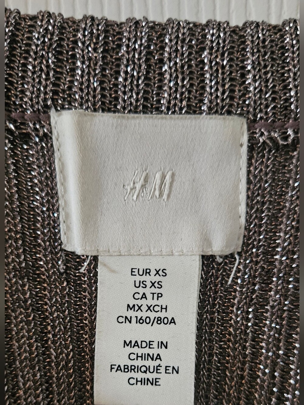 H&M Pull-Over Ribbed Top - Picture 8 of 8